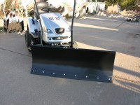 Kubota B7001 Schneeschild , Komfort, 1,4 m Schneeschild  f�r Kommunaltraktore ID2306